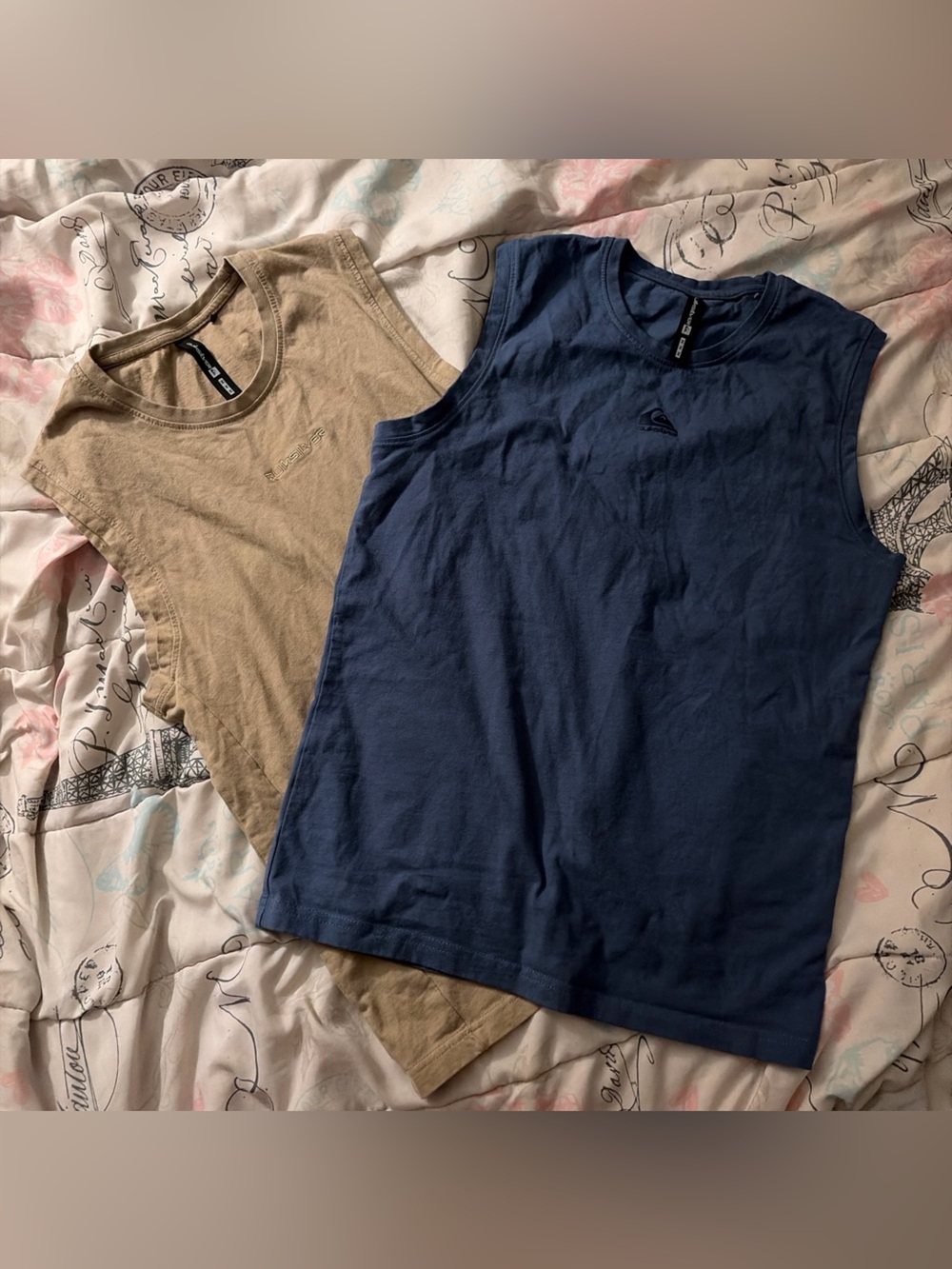 Quiksilver Men’s Sleeveless Tank Top Bundle